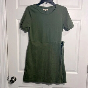 Madewell Puff-Sleeve Faux-Wrap Mini Dress. Green. Size Small.